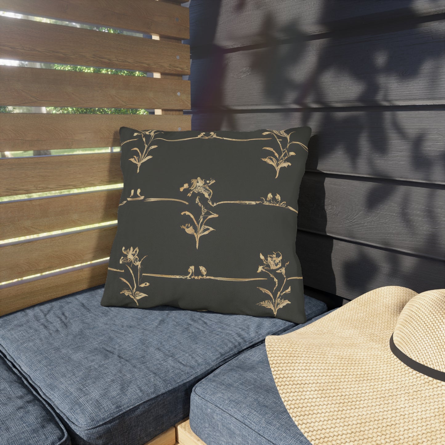 Iristo Shirley - Outdoor Art Pillow