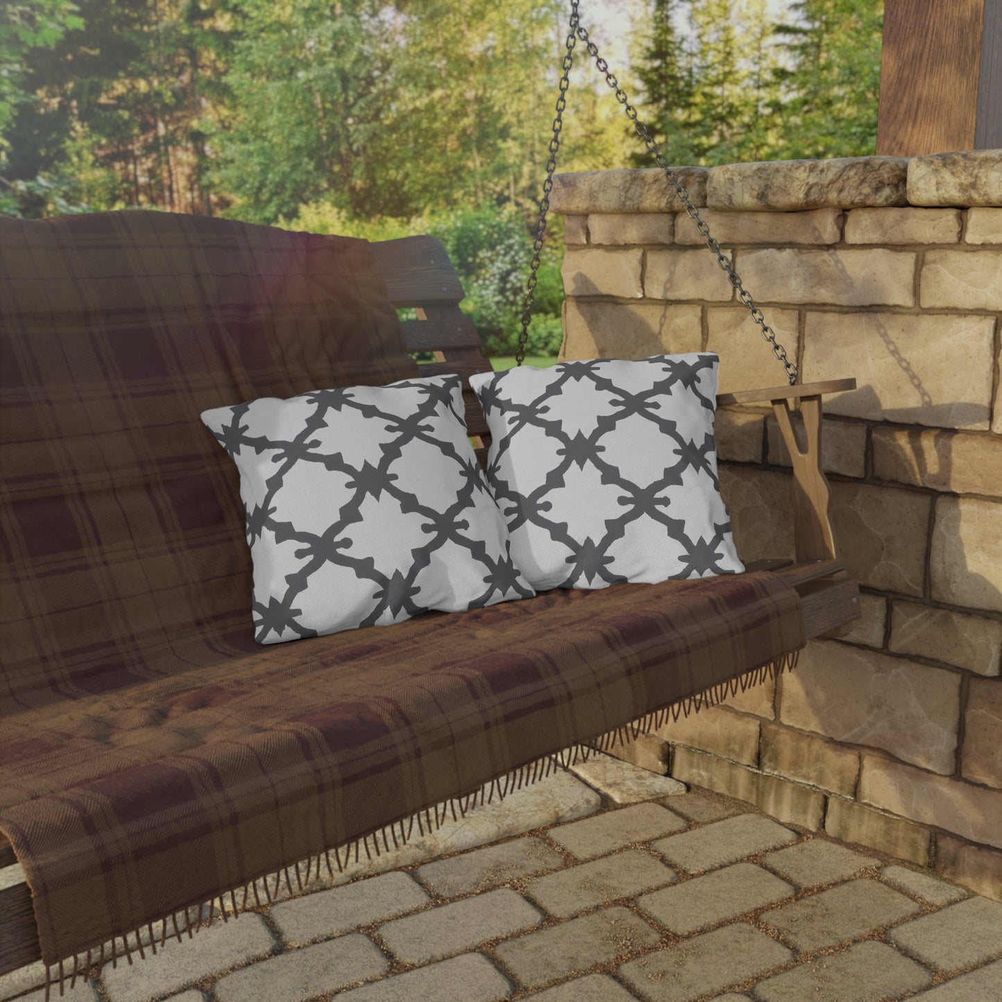 Iristo Winona - Outdoor Art Pillow