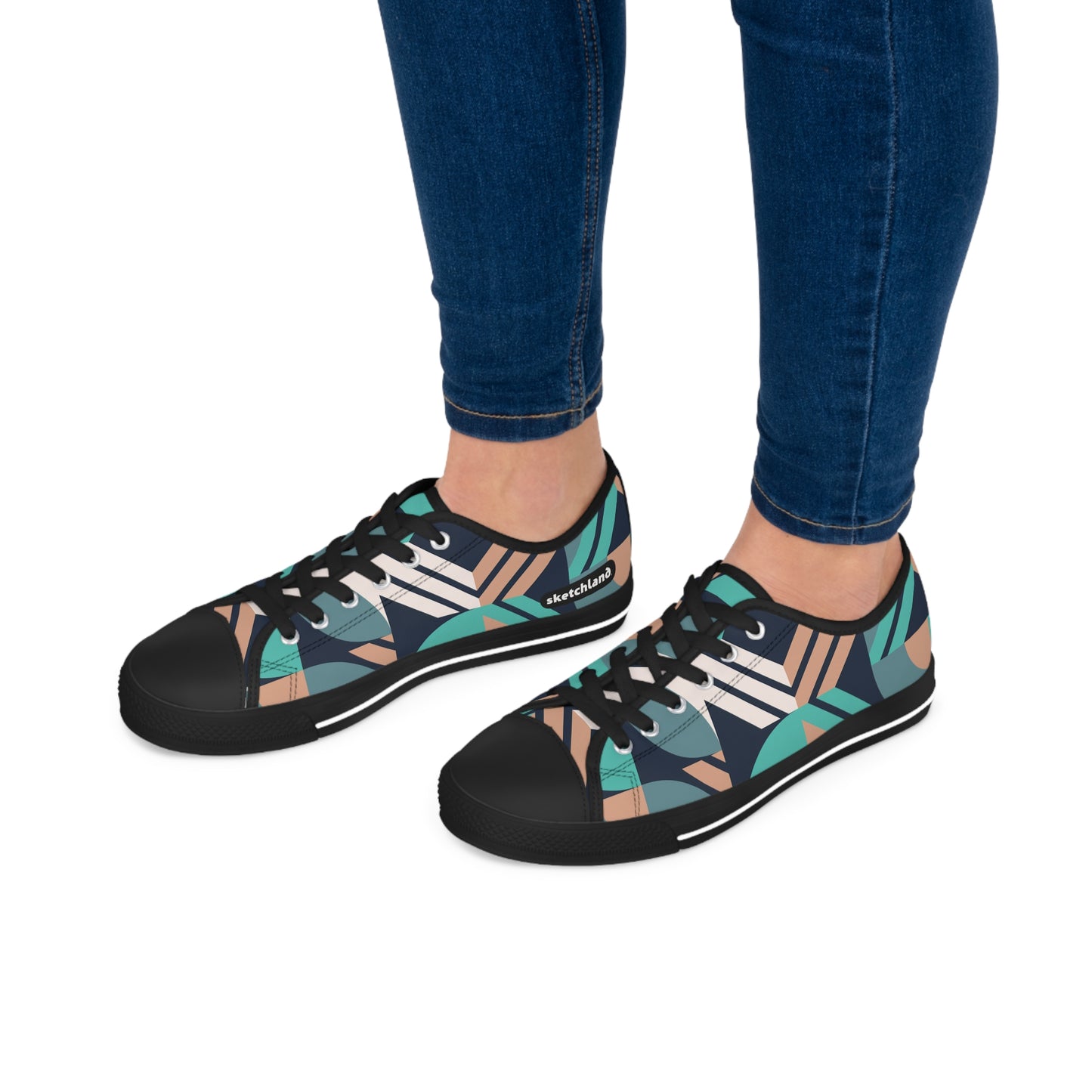 Metriqué Thandie - Women's Low Top Sneakers