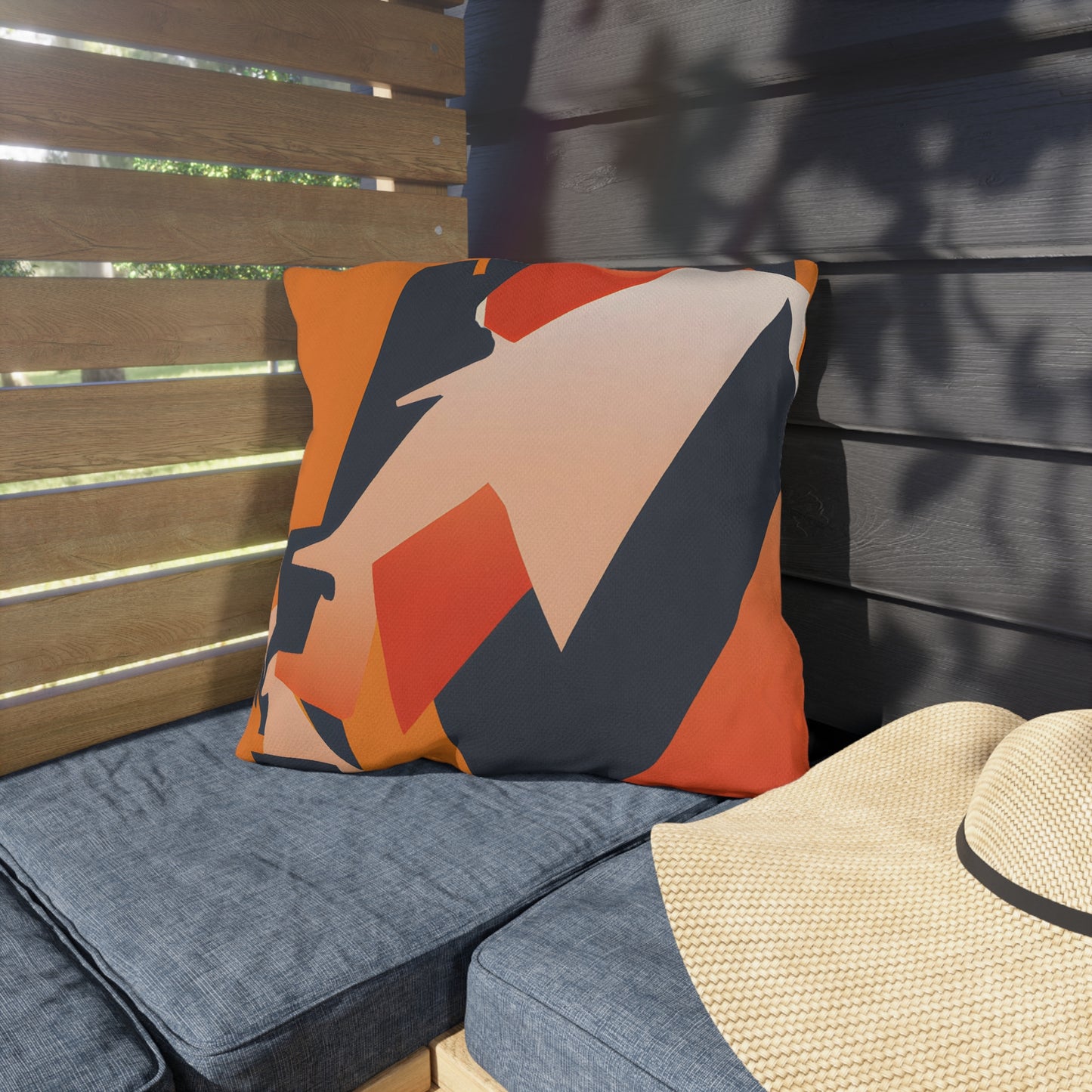 Gestura Ivy - Outdoor Art Pillow