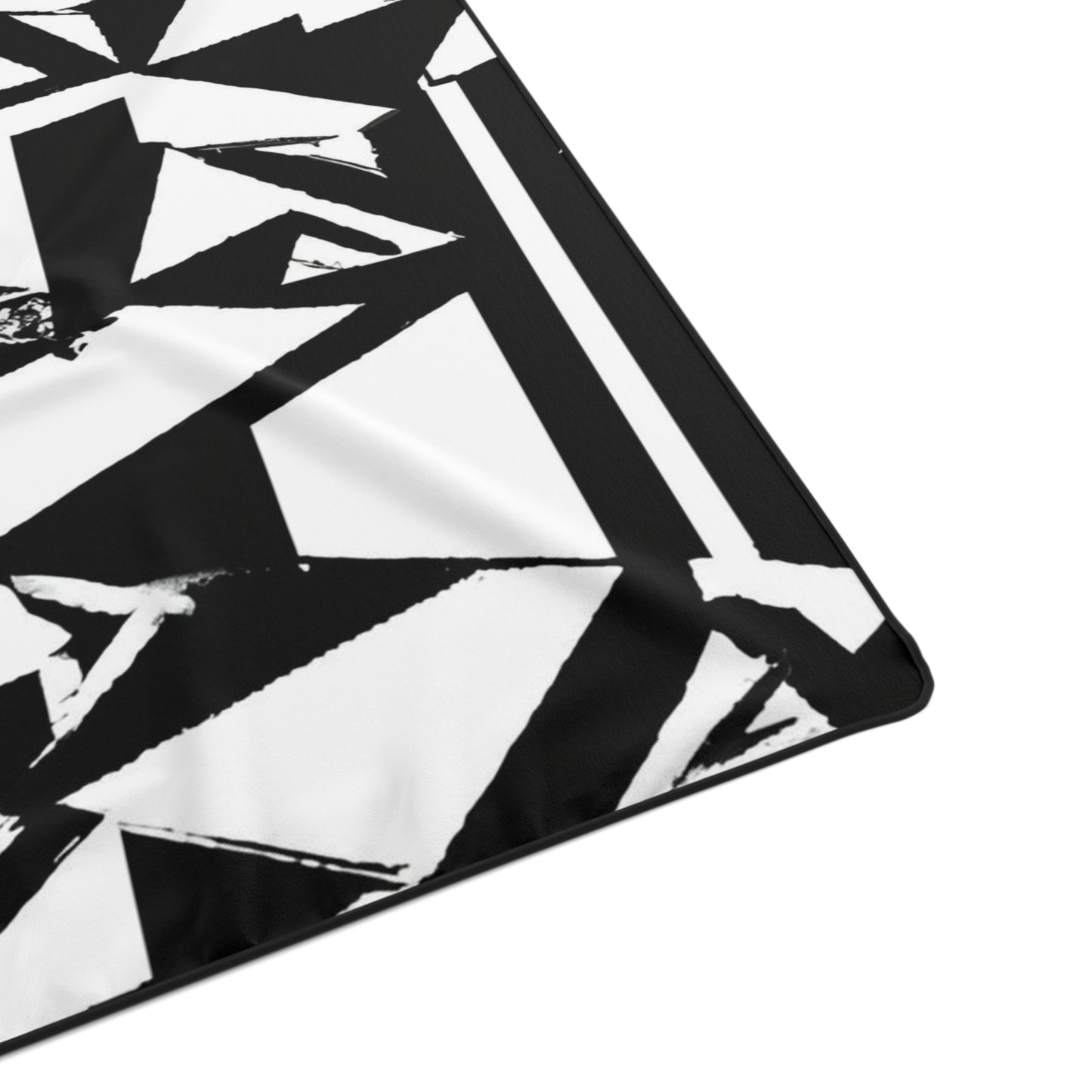 Metriqué Winifred - Ultra-Soft Fleece Blanket
