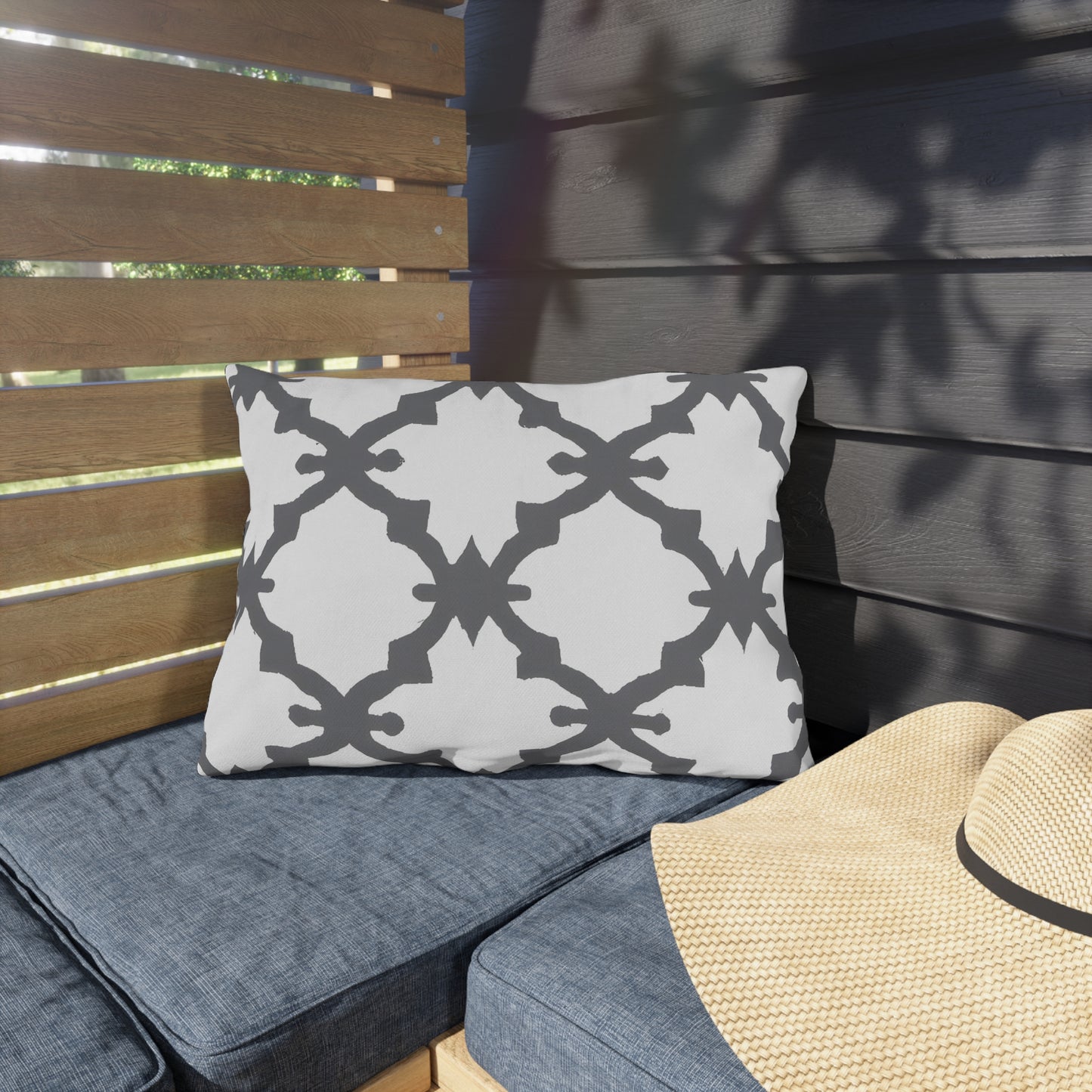 Iristo Winona - Outdoor Art Pillow