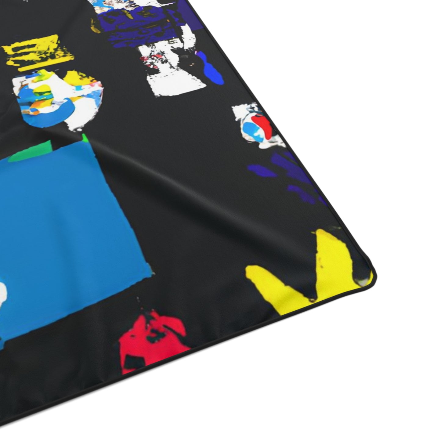Munie Mildred - Ultra-Soft Fleece Blanket