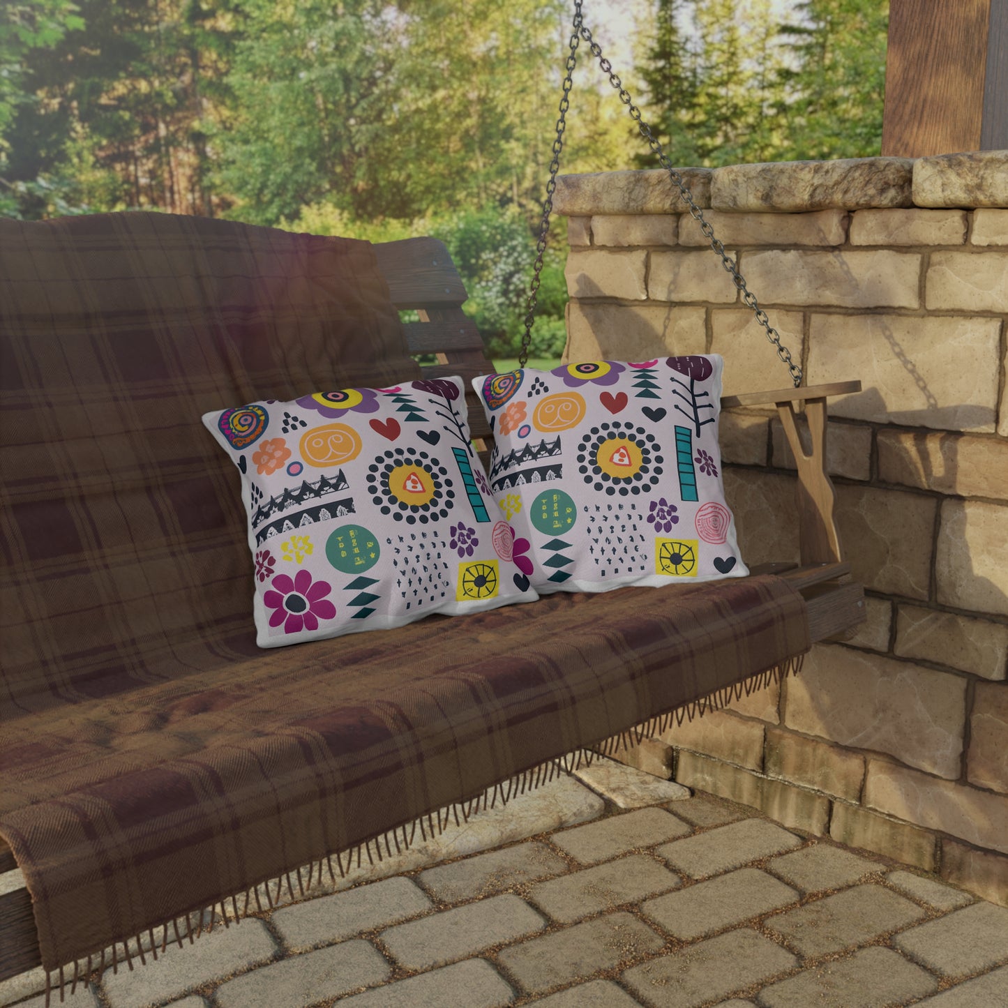 Gestura Betsy - Outdoor Art Pillow