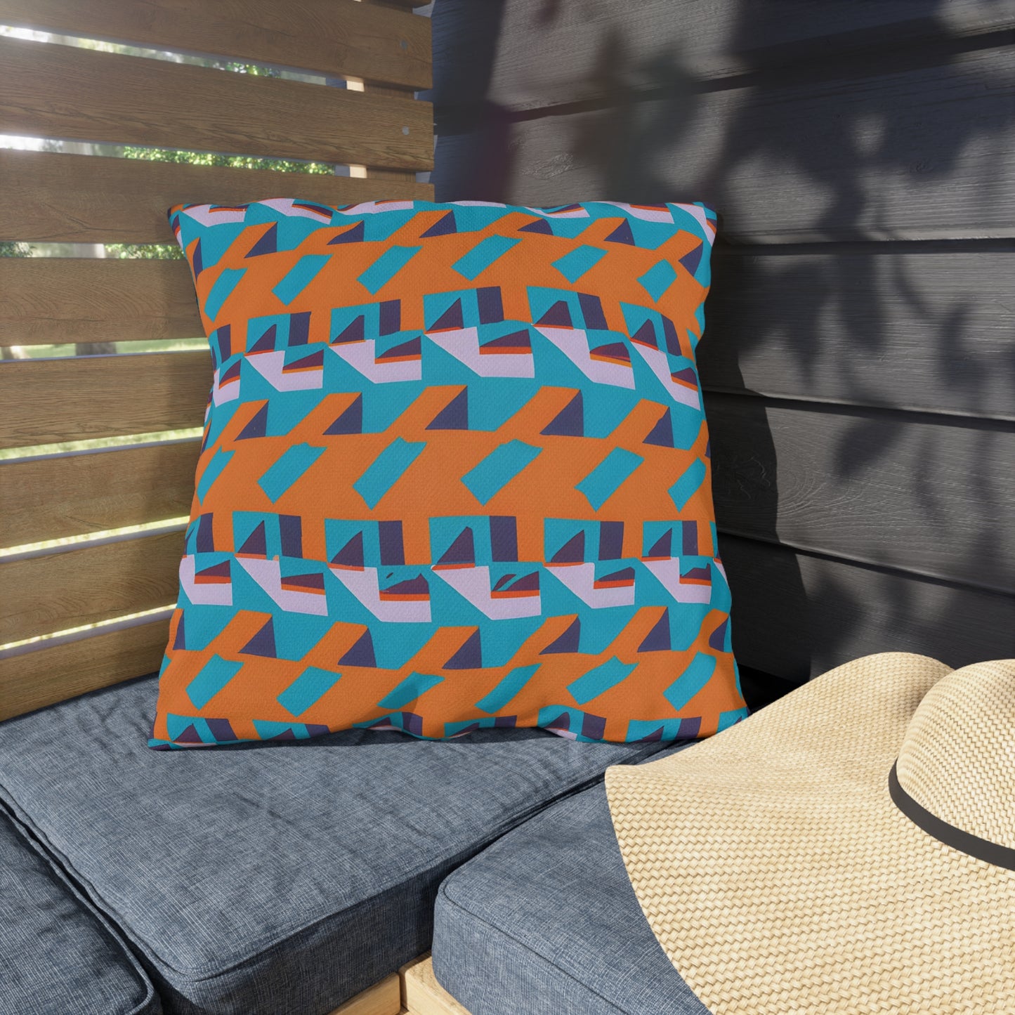 Metriqué Nellie - Outdoor Art Pillow